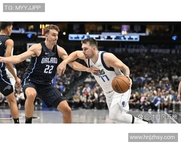 雷霆与凯尔特人精彩对决瞬间回顾及赛场氛围解析